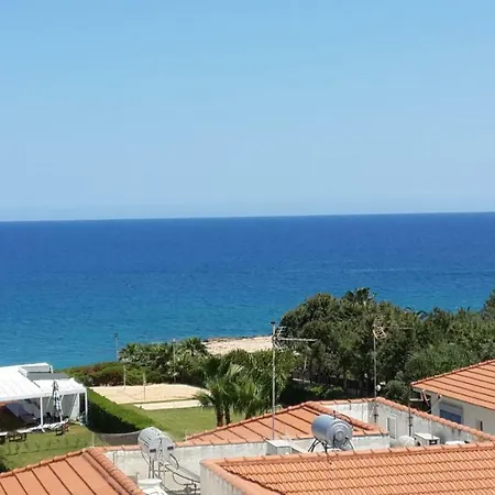 Pelagos Penthouse No 6 *